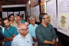 Exhibition-Visit-by-Speaker